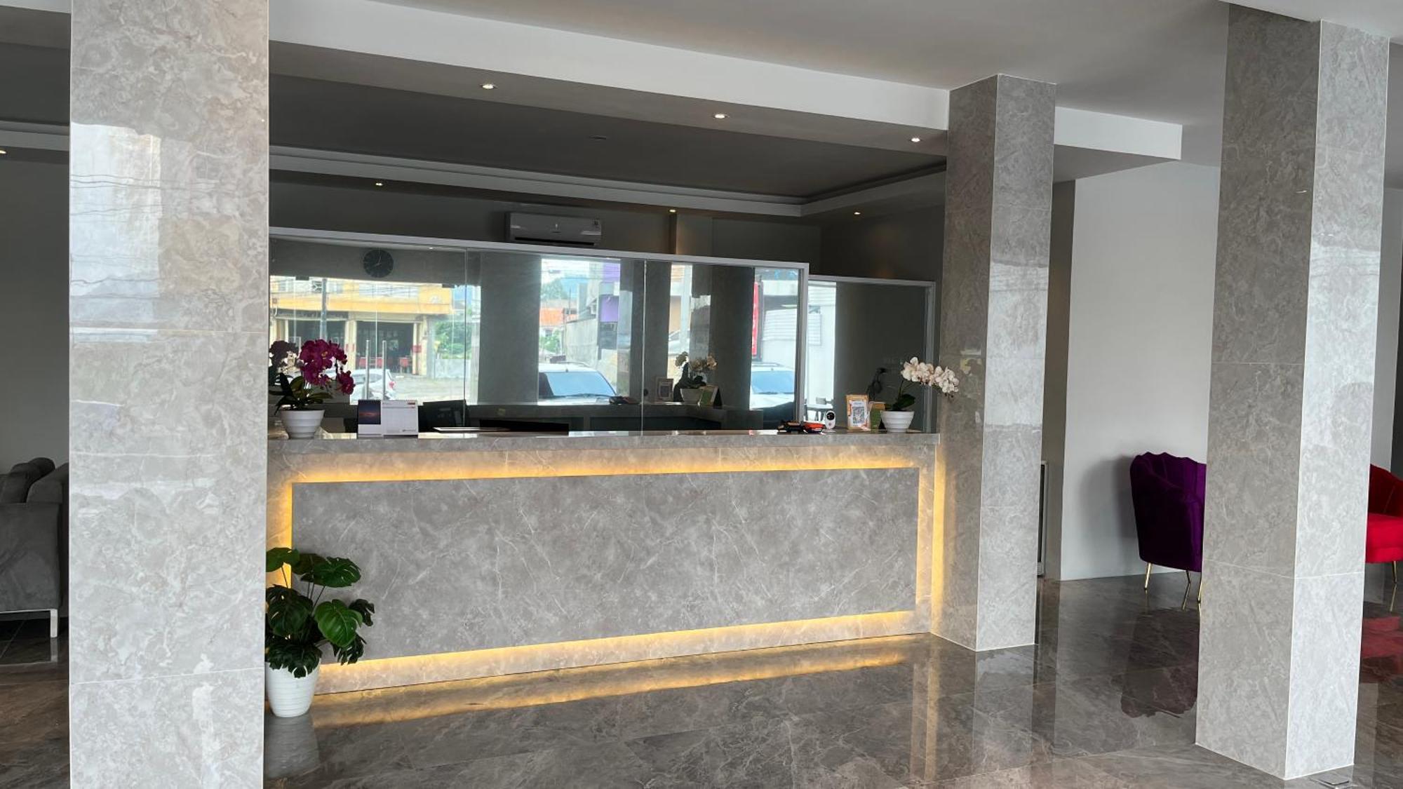 Reddoorz Premium At Jalan Diponegoro Lampung Bandar Lampung Exterior foto