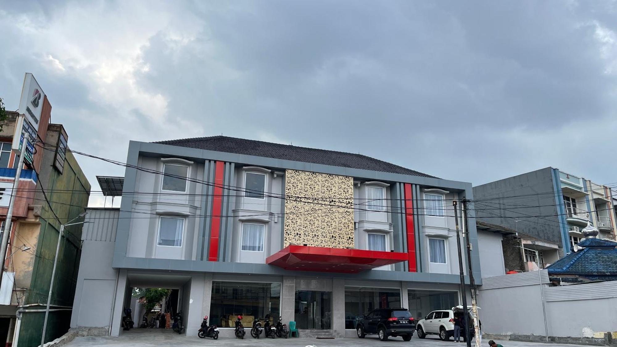 Reddoorz Premium At Jalan Diponegoro Lampung Bandar Lampung Exterior foto