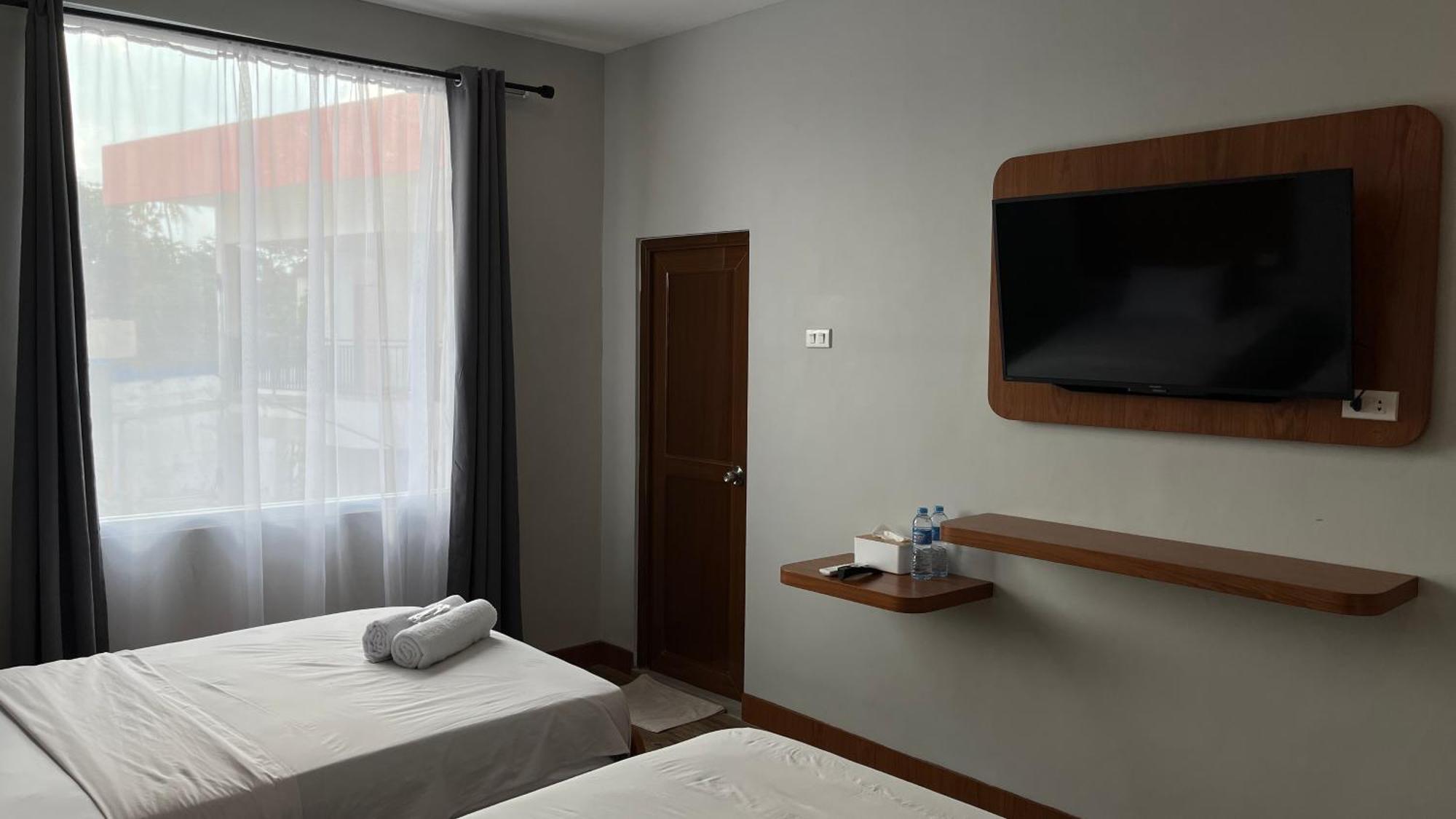 Reddoorz Premium At Jalan Diponegoro Lampung Bandar Lampung Exterior foto